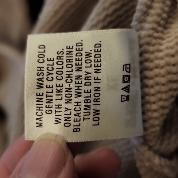 Spring + Mercer XL, Tan sweater. - Picture 6 of 7